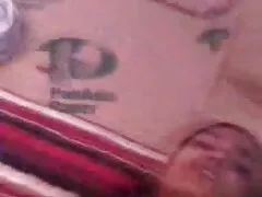 কেলি কেলি একটি বাংলা চুদা চুদা ম্যাচে একজন ব্যক্তির নিতে উৎসাহিত পেশী