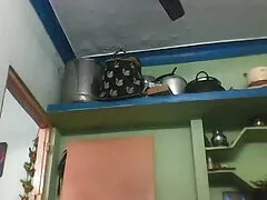 গে, বাংলা চুদাচুদি ভিডি বাঁড়ার রস খাবার