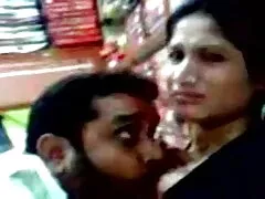 আকর্ষণীয় সুন্দরী বালিকা চুদাচুদি সেক্স ভিডিও
